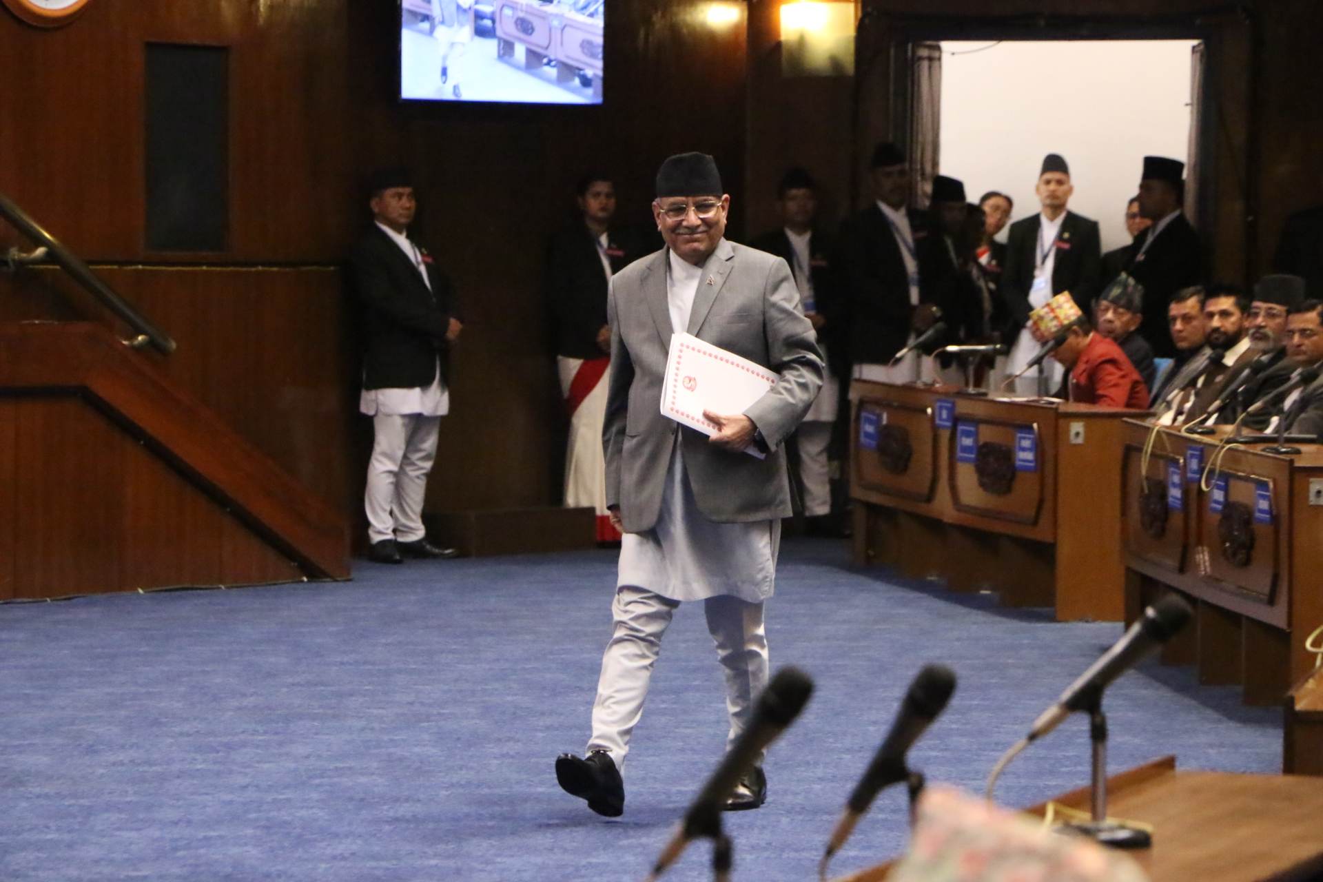 प्रतिनिधिसभामा प्रधानमन्त्रीसँग प्रश्नोत्तर (तस्बिरहरू)