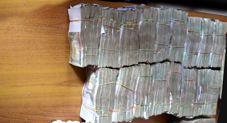 ३९ लाखसहित इन्द्रचोकबाट एकजना पक्राउ