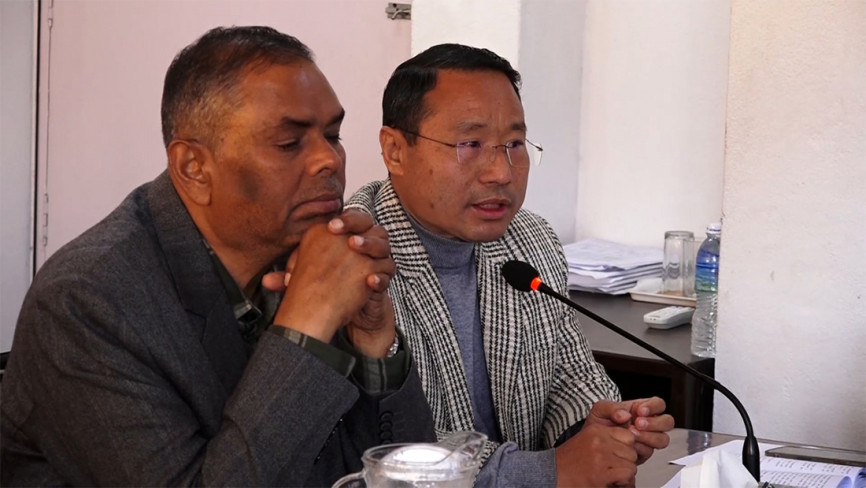 सरकारले संसद्को मानहानि गर्‍यो : पुन