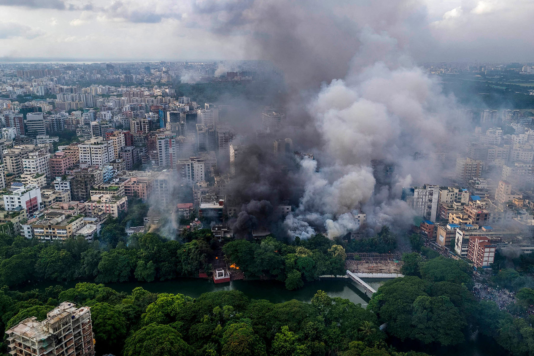 Bangladesh-Student-Protest-(2)-1722872710.jpg