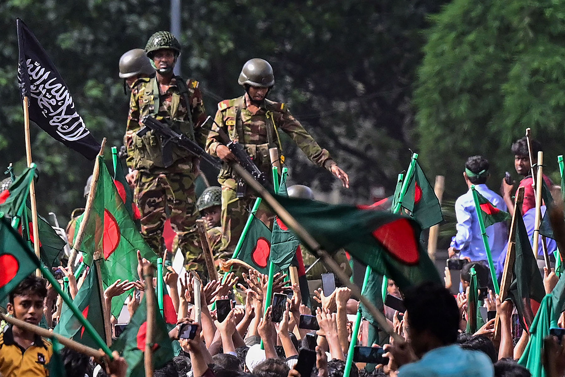 Bangladesh-Student-Protest-(5)-1722872711.jpg