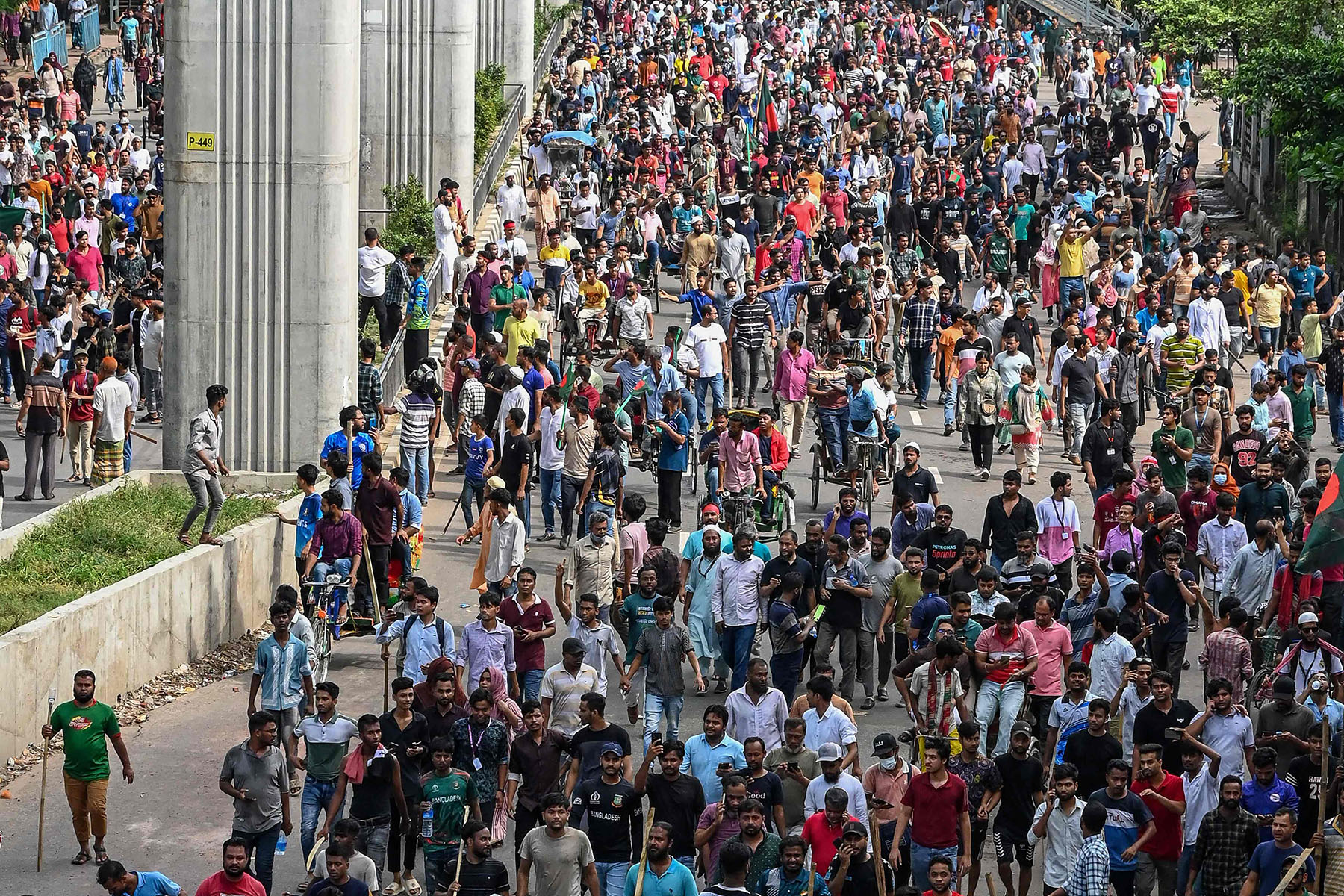 Bangladesh-Student-Protest-(6)-1722872712.jpg