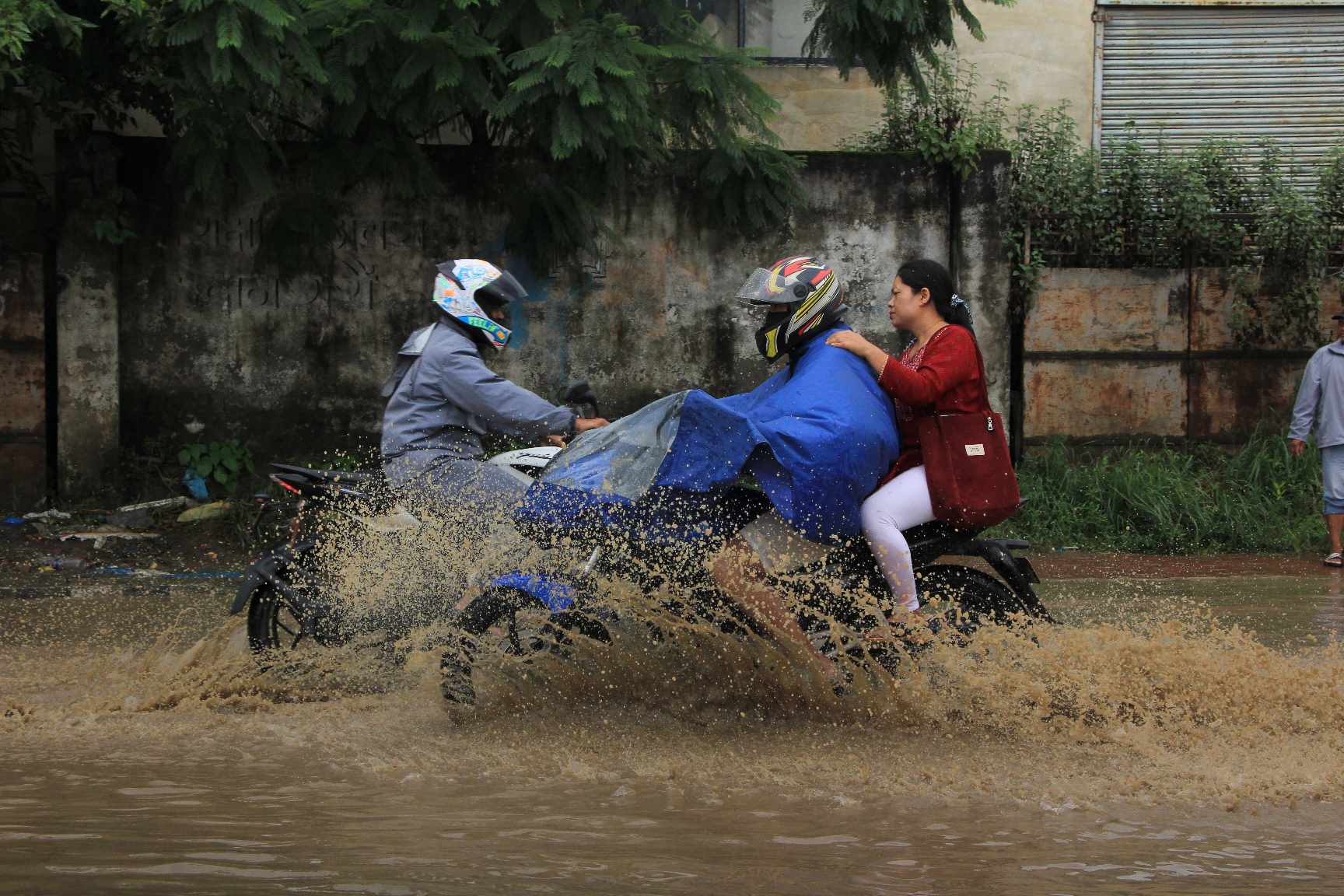 Barsa_Pani_Rain_Ktm_BAdi-(15)-1722933216.jpg