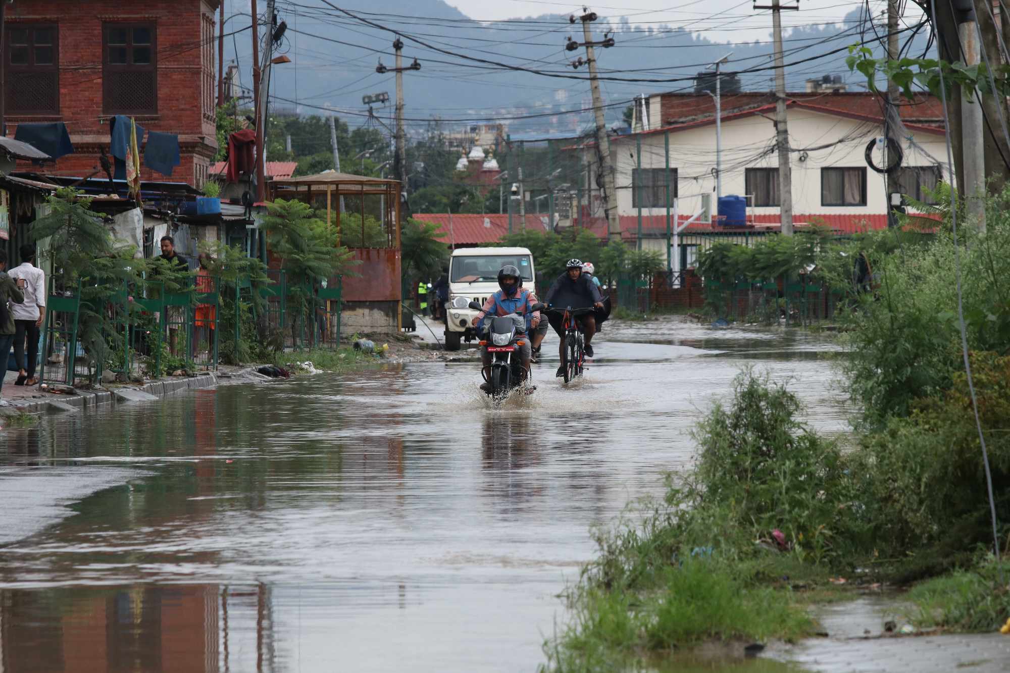 Barsa_Pani_Rain_Ktm_BAdi-(18)-1722933216.jpg