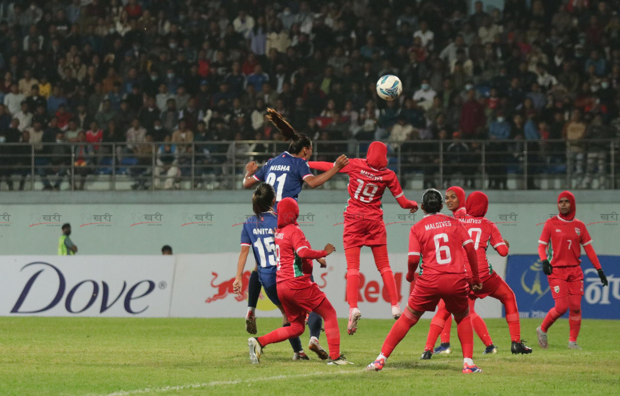 Nepali-Women-Football-vs-Maldives-(10)-1729522330.jpg