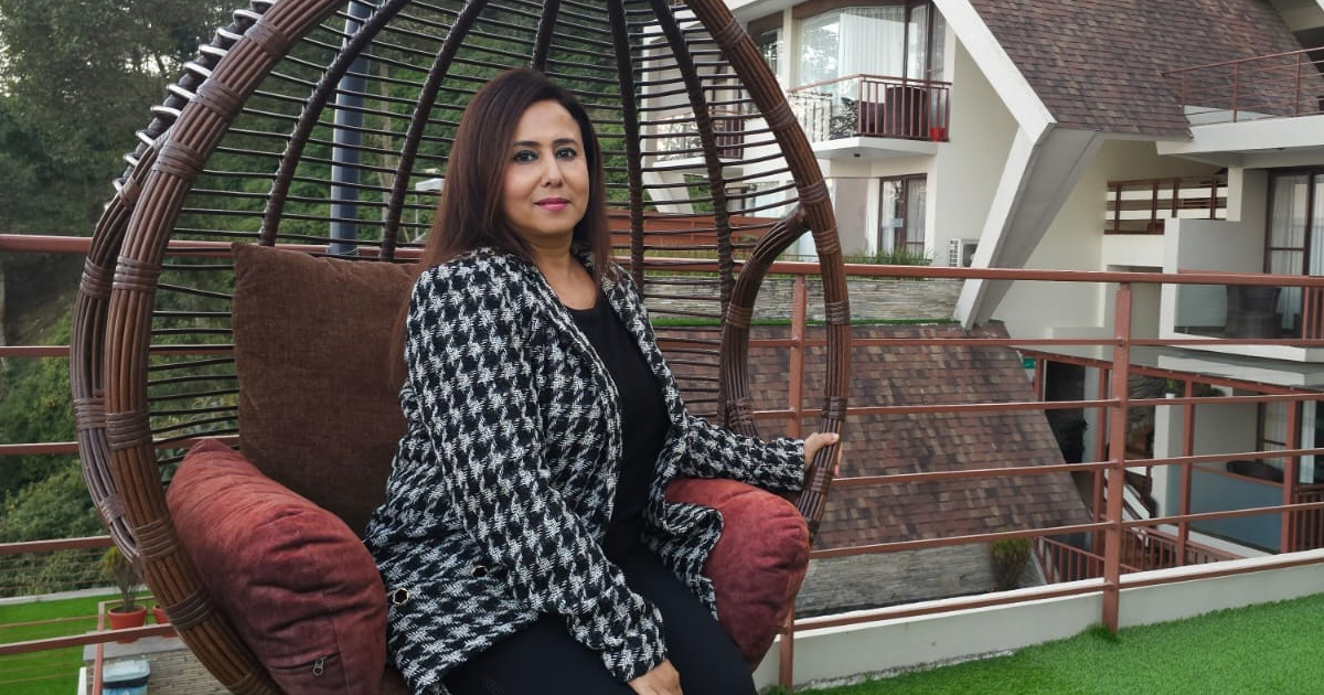 निकिता पौडेल भन्छिन– मेरो खातामा कति पैसा छ सोधेकाे भए बताइदिन्थे नि !