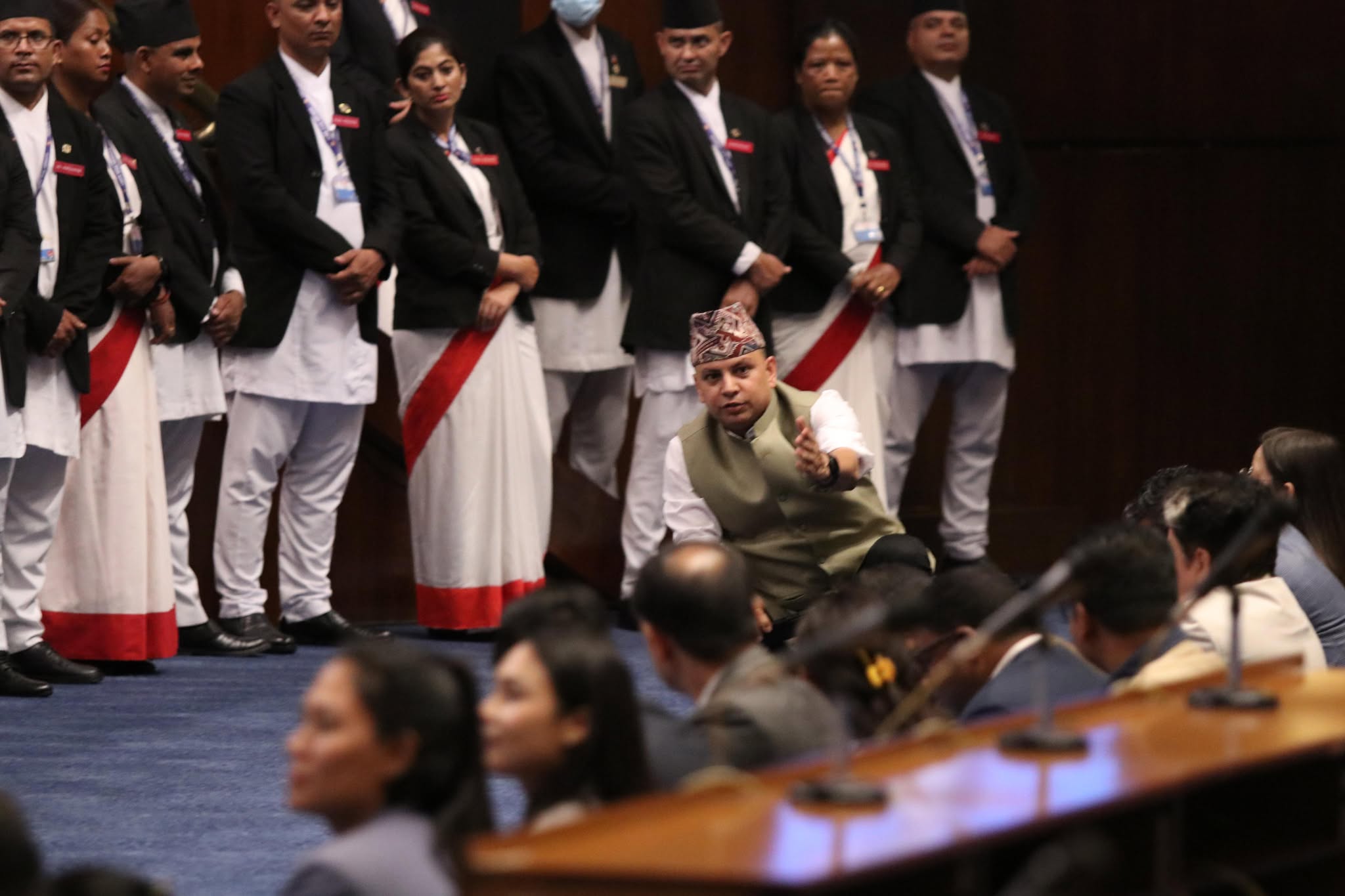 Raswapa-Parliament-(5)-1750061885.jpg