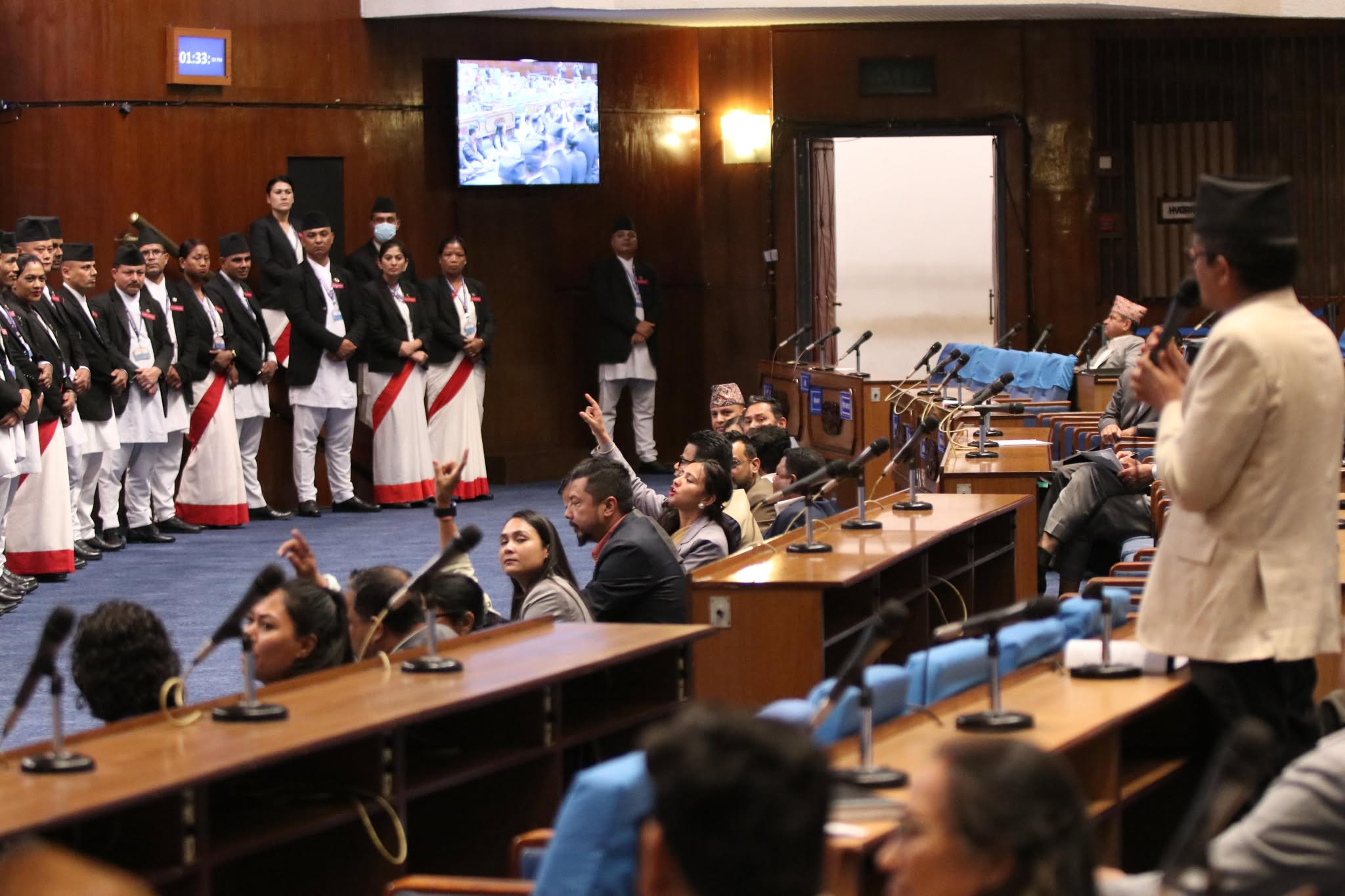 Raswapa-Parliament-(6)-1750061885.jpg