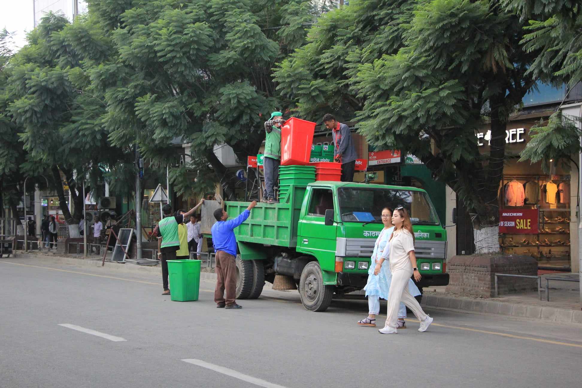 Stage-in-Darbarmarg-(15)-1726655012.jpg