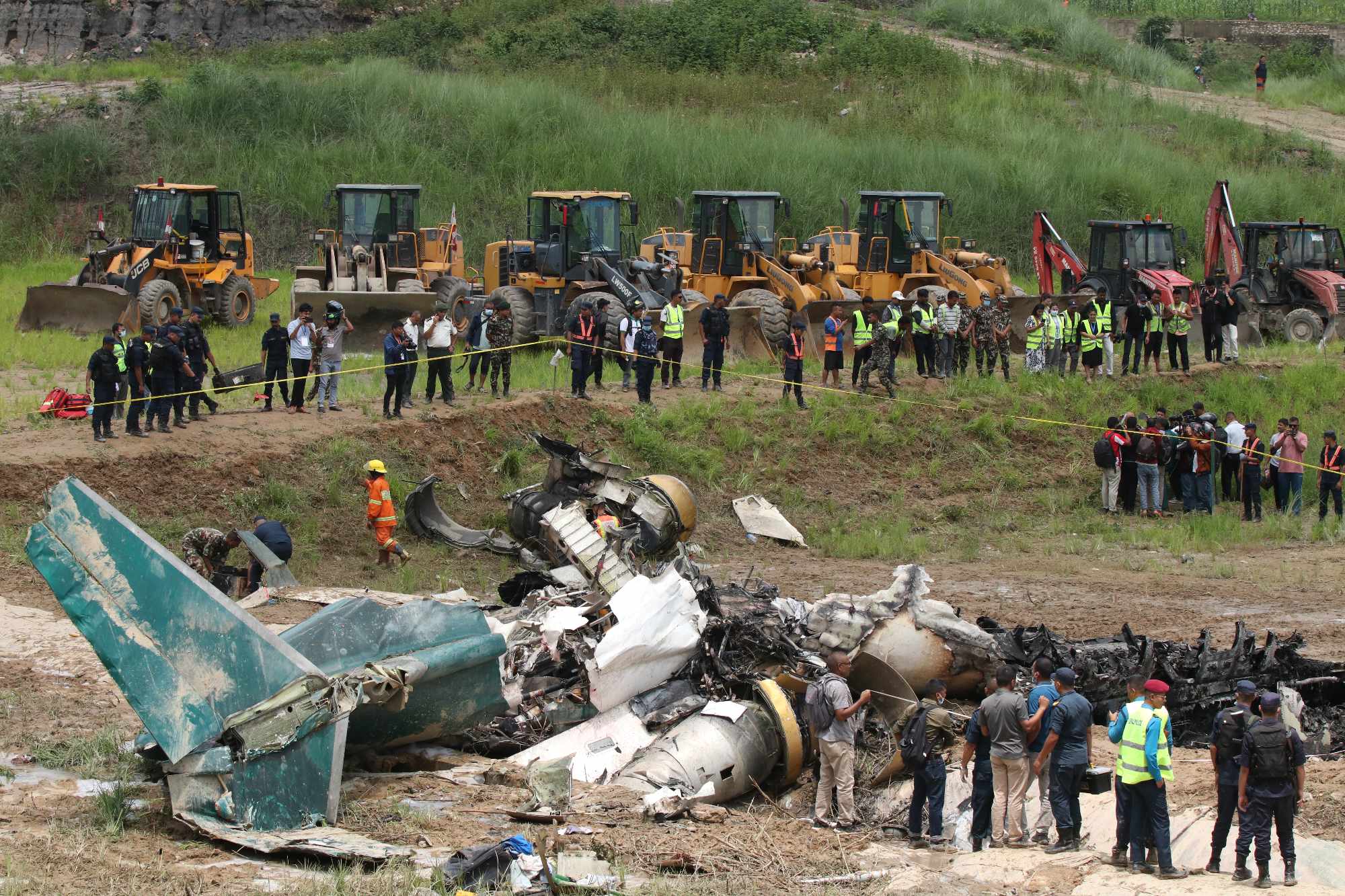 biman_Accident-(7)-1721811468.jpg