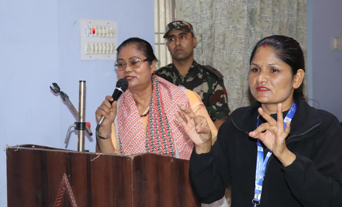 अपांगता भएका व्यक्तिको स्वास्थ्य बिमा गराउने तयारीमा छौँ : मन्त्री चौधरी